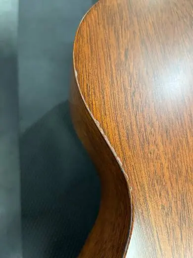 Martin Guitars - 000-17 2